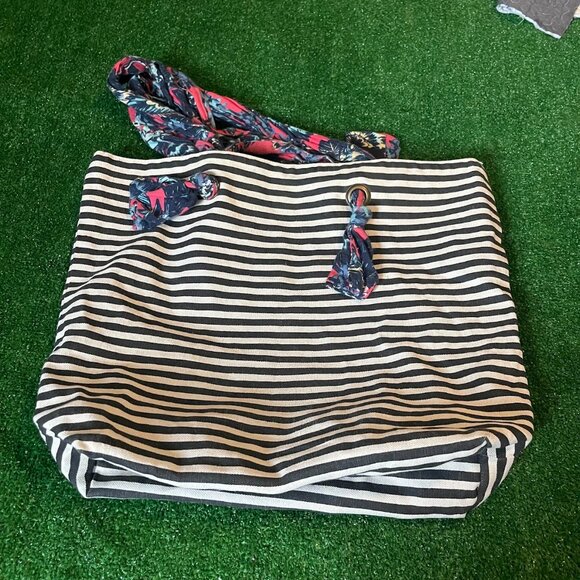 Roxy Act Together Canvas Black Stripes Floral Patterned Handles Tote Handbag Bag - Picture 6 of 13